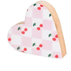 7.5*7 Heart Shaped Decoration with Cherry Pattern